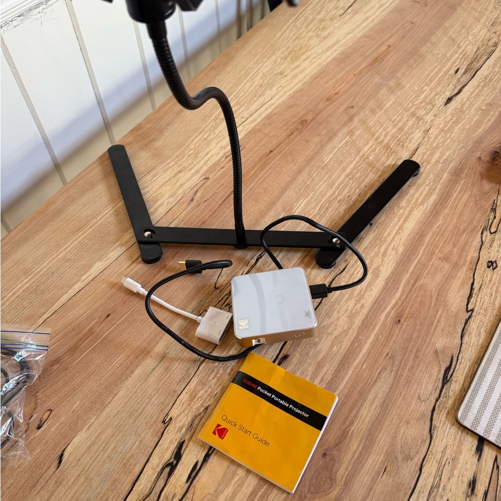 Kodak Portable Projector with Yellow Guide